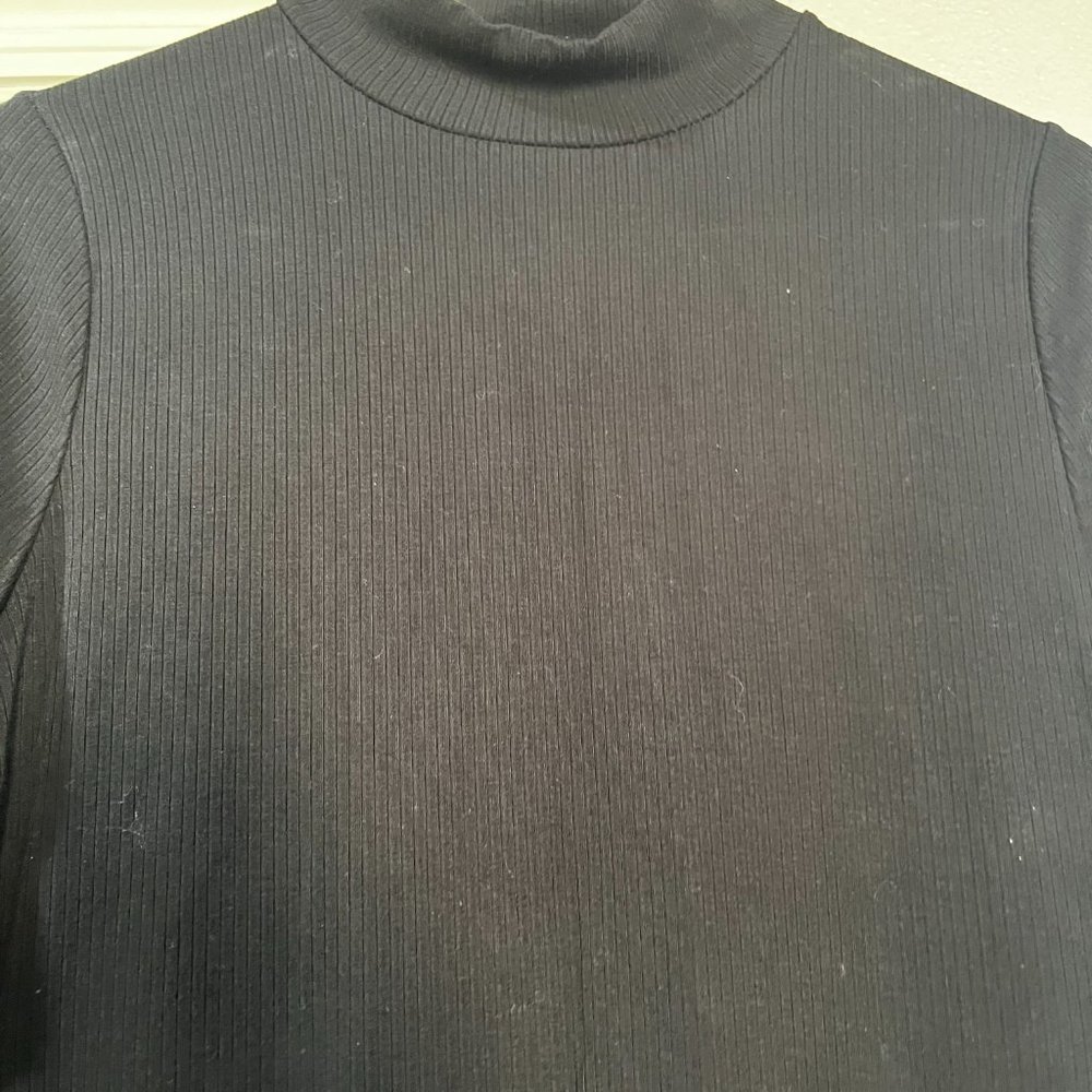BLACK DRESS - Picture 3 of 3